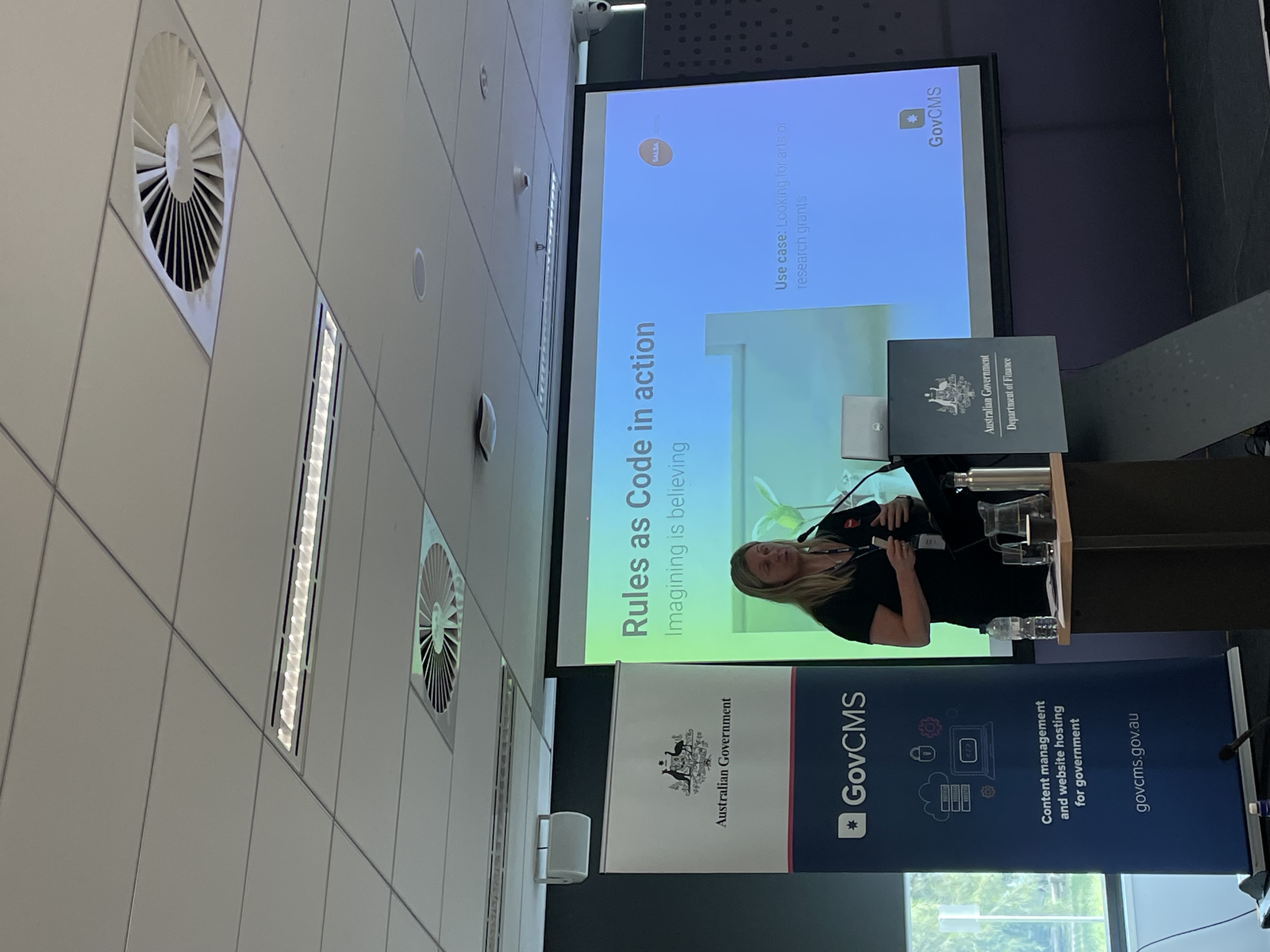 Photograph of Phillipa Martin from Salsa Digital presenting